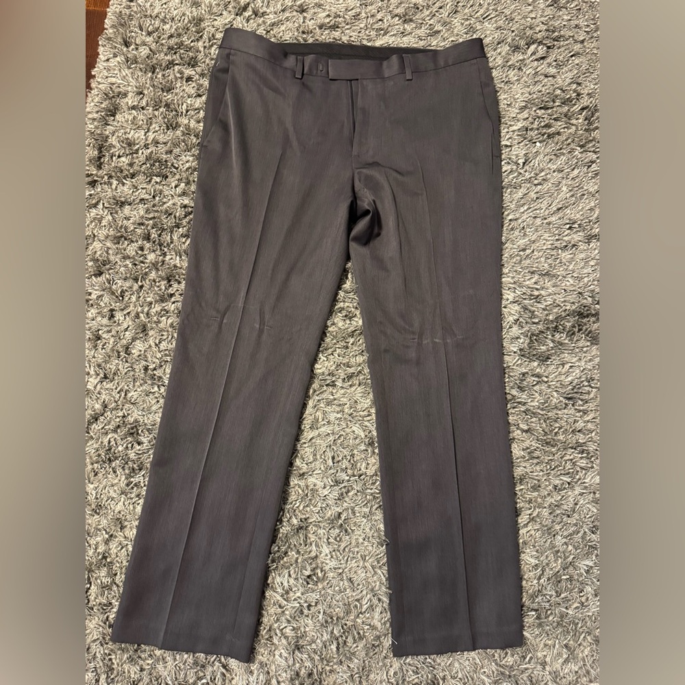 Kenneth Cole Reaction men’s 38/30 dress pants gray